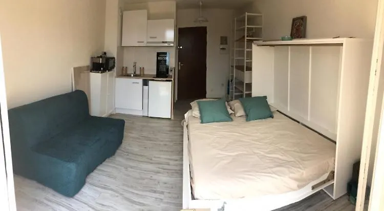 Studio Renove Balcon Ensoleille Et Calme La Londe-les-Maures 0*,
