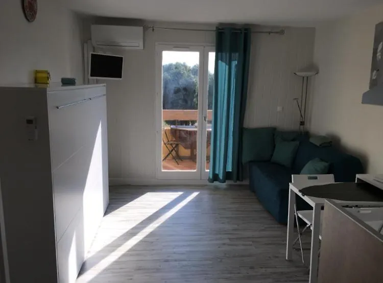 Studio Renove Balcon Ensoleille Et Calme La Londe-les-Maures